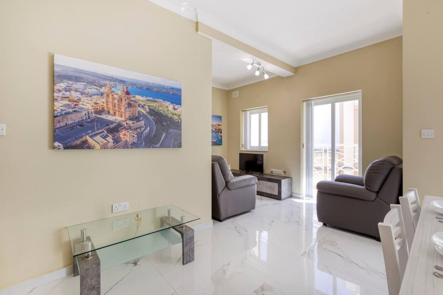 Seaview,beautiful 3br 2 Apartamento