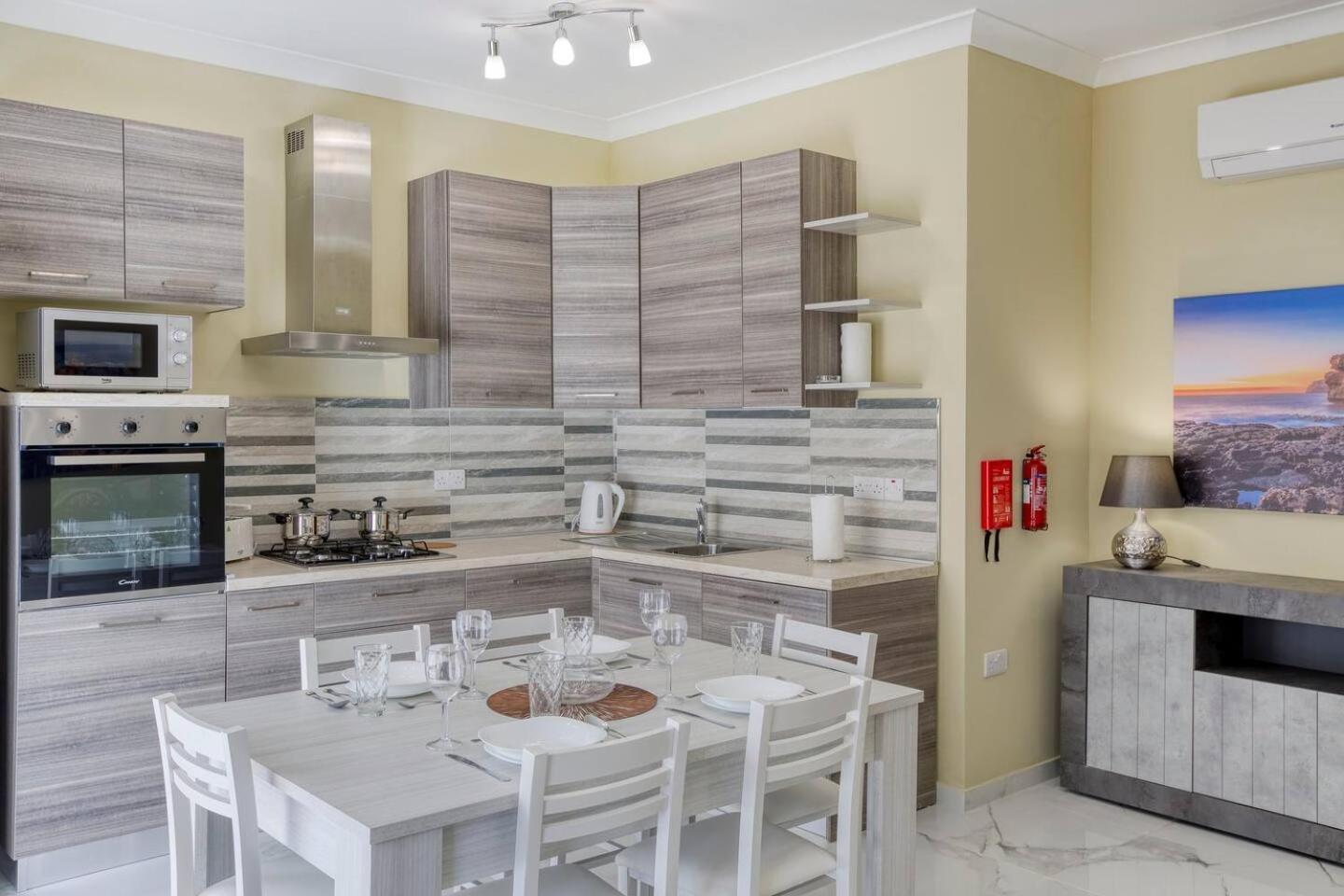Apartamento Seaview,beautiful 3br 2 Marsaskala