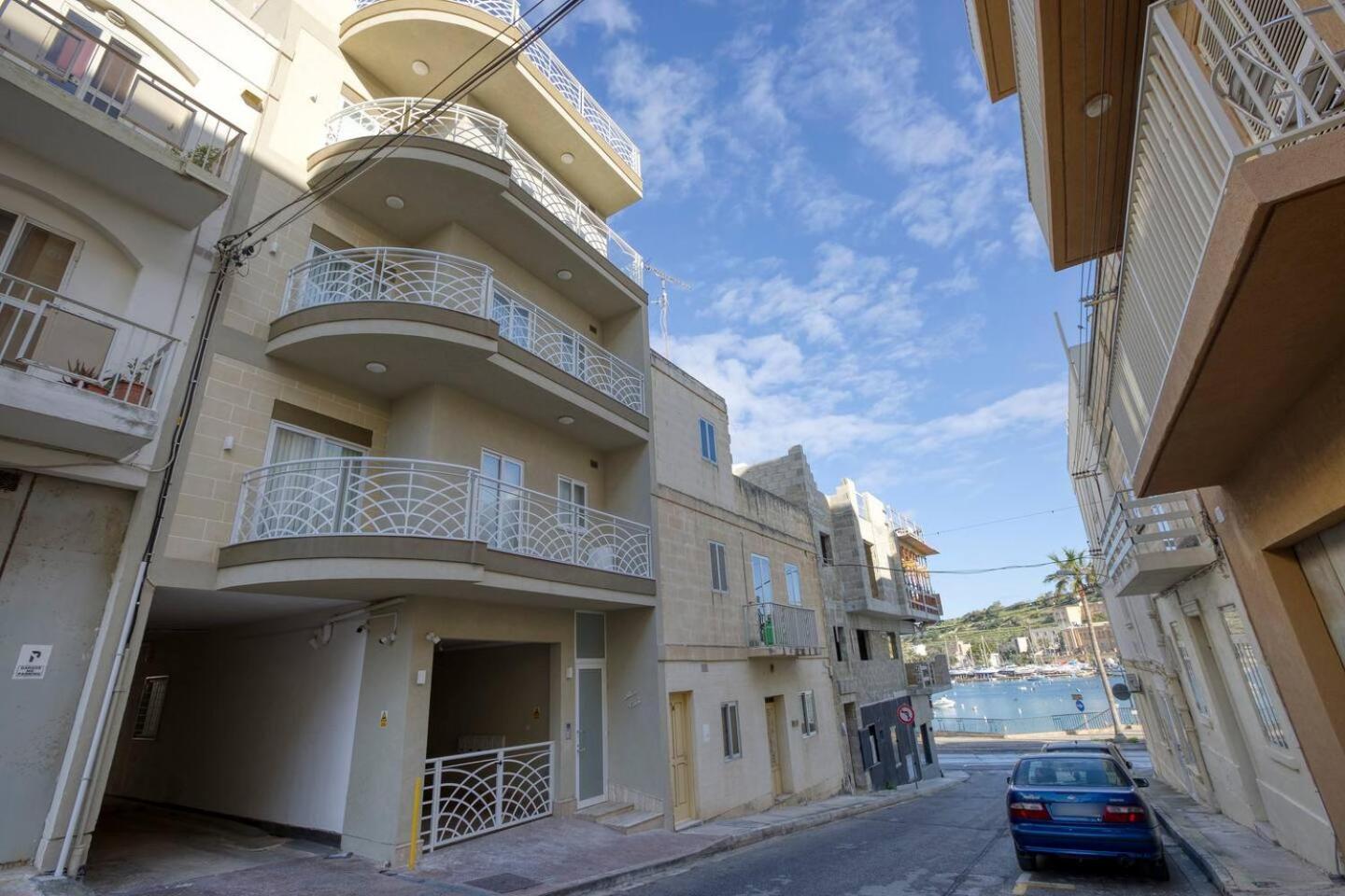 Seaview,beautiful 3br 2 *